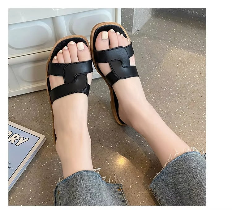 2026 Summer Women's Sandals Cross Band Design Beach Women's
