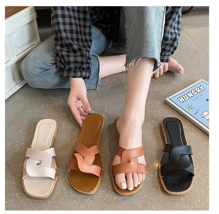 2026 Summer Women's Sandals Cross Band Design Beach Women's